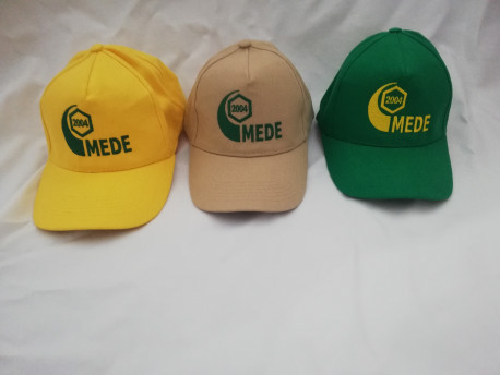 Šiltovka s vyšívaným logom MEDE